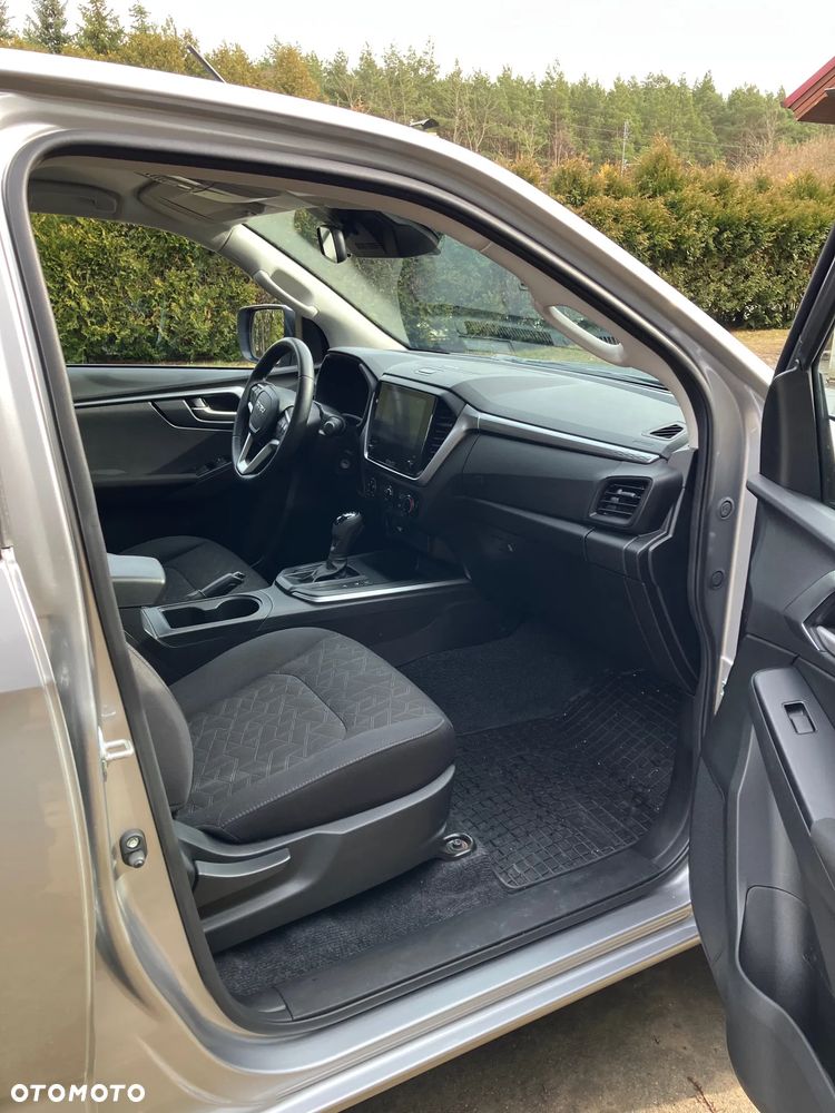 Isuzu D-Max 1.9 EC LS - 11