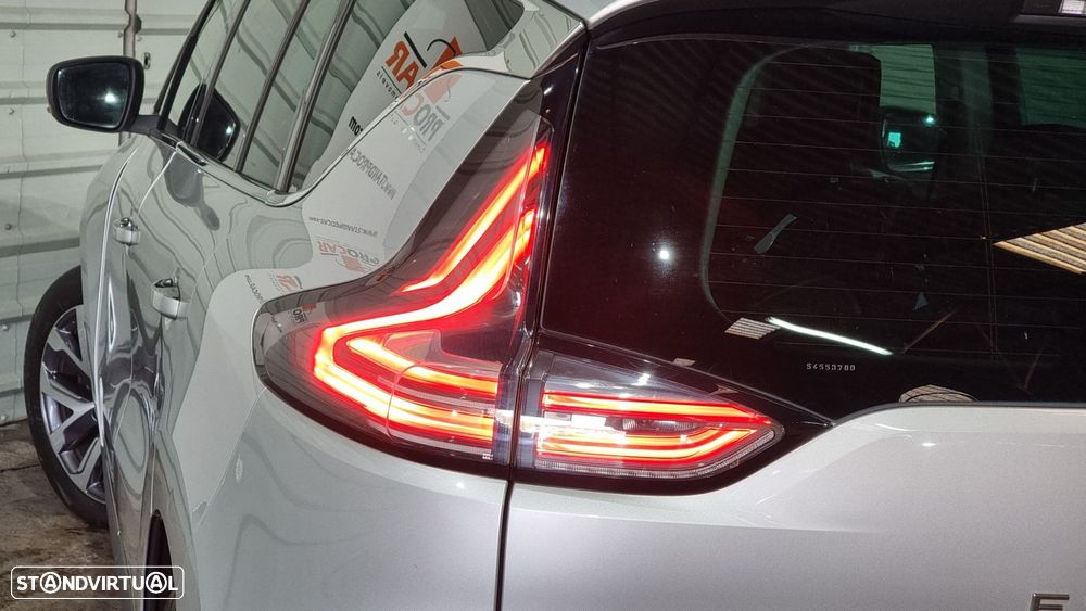 Renault Espace 1.6 dCi Initiale Paris EDC - 6