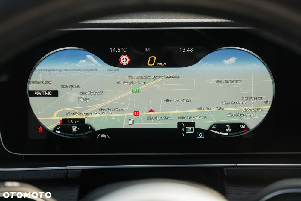 Mercedes-Benz GLE - 31