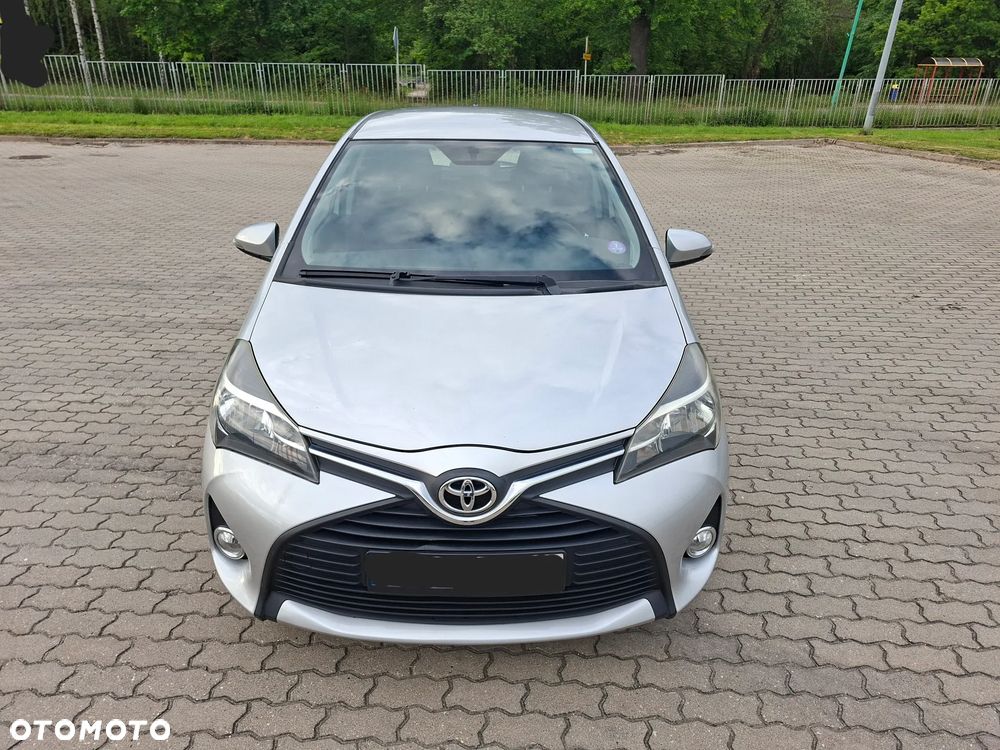 Toyota Yaris - 4