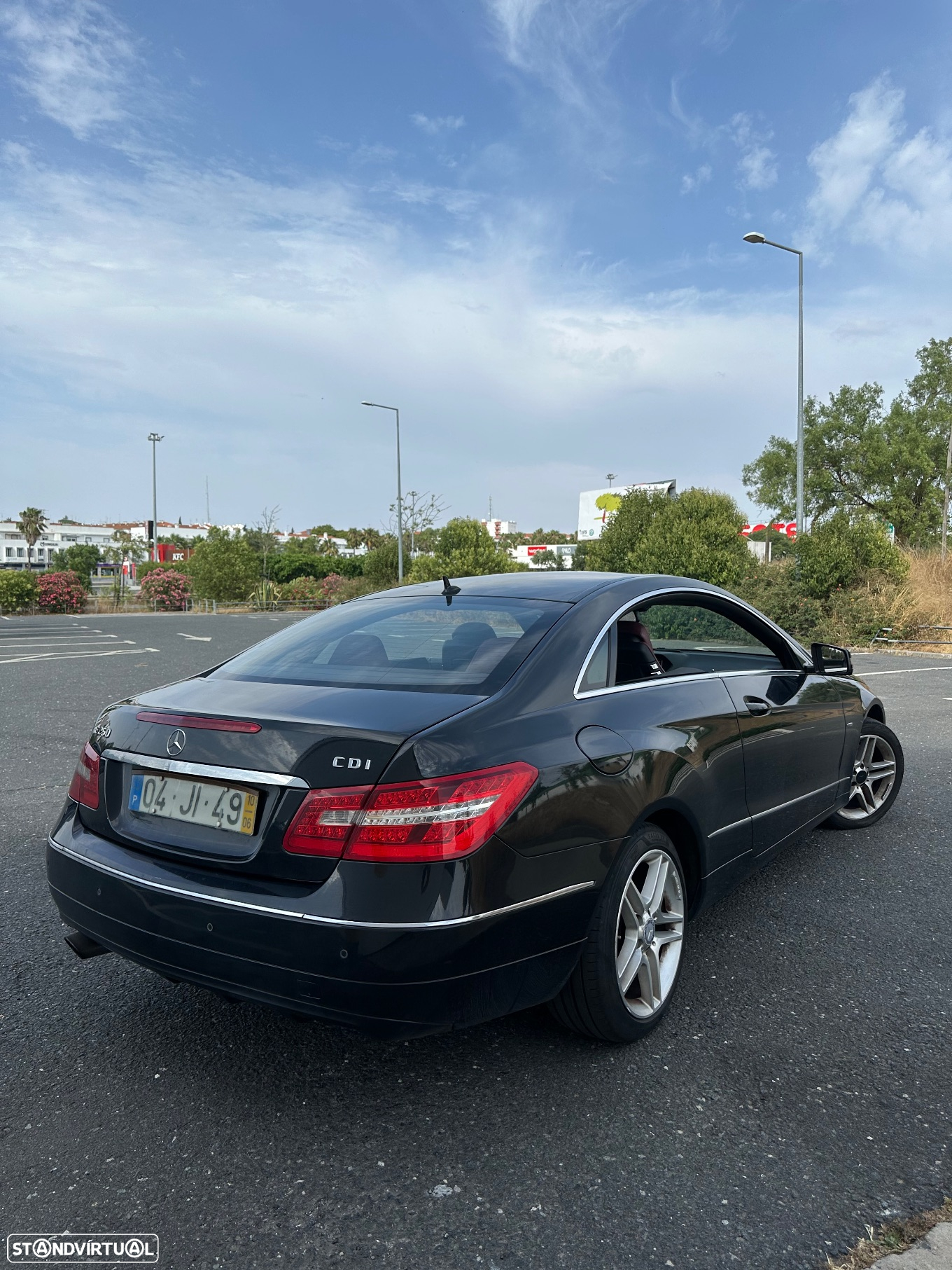 Mercedes-Benz E 250 CDi Avantgarde BlueEfficiency - 4