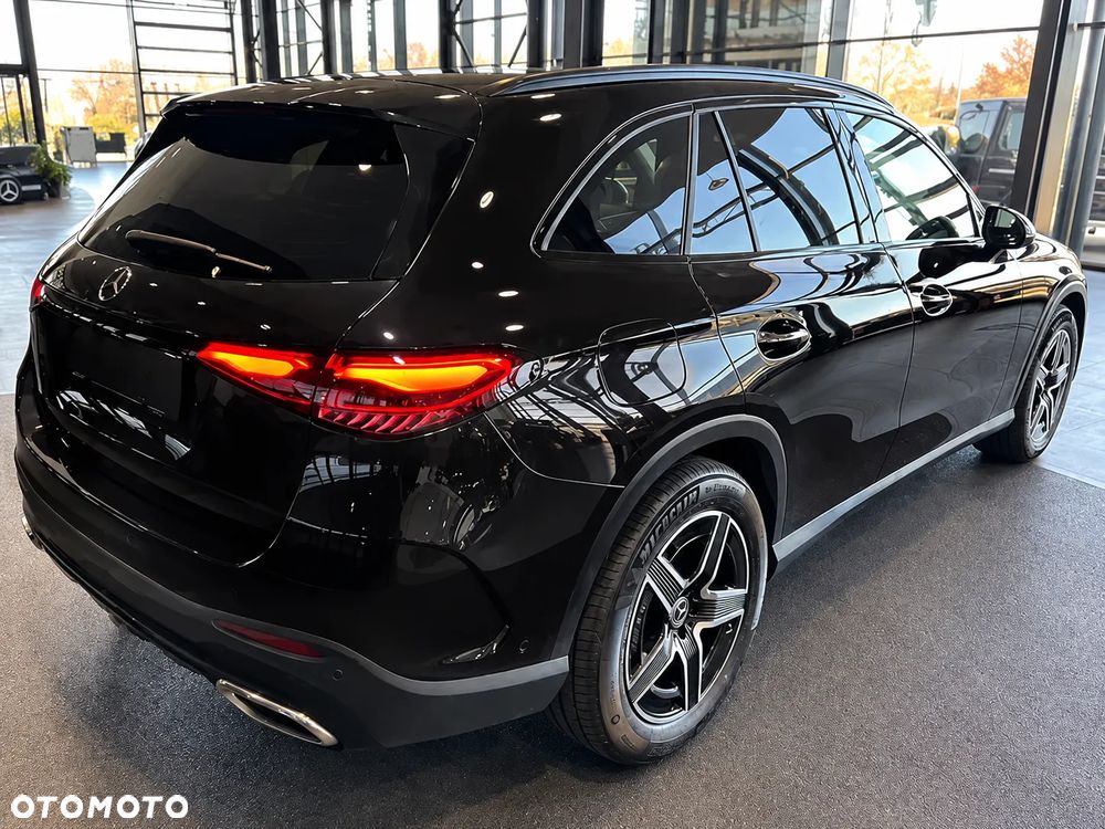 Mercedes-Benz Glc 2025 photo 3