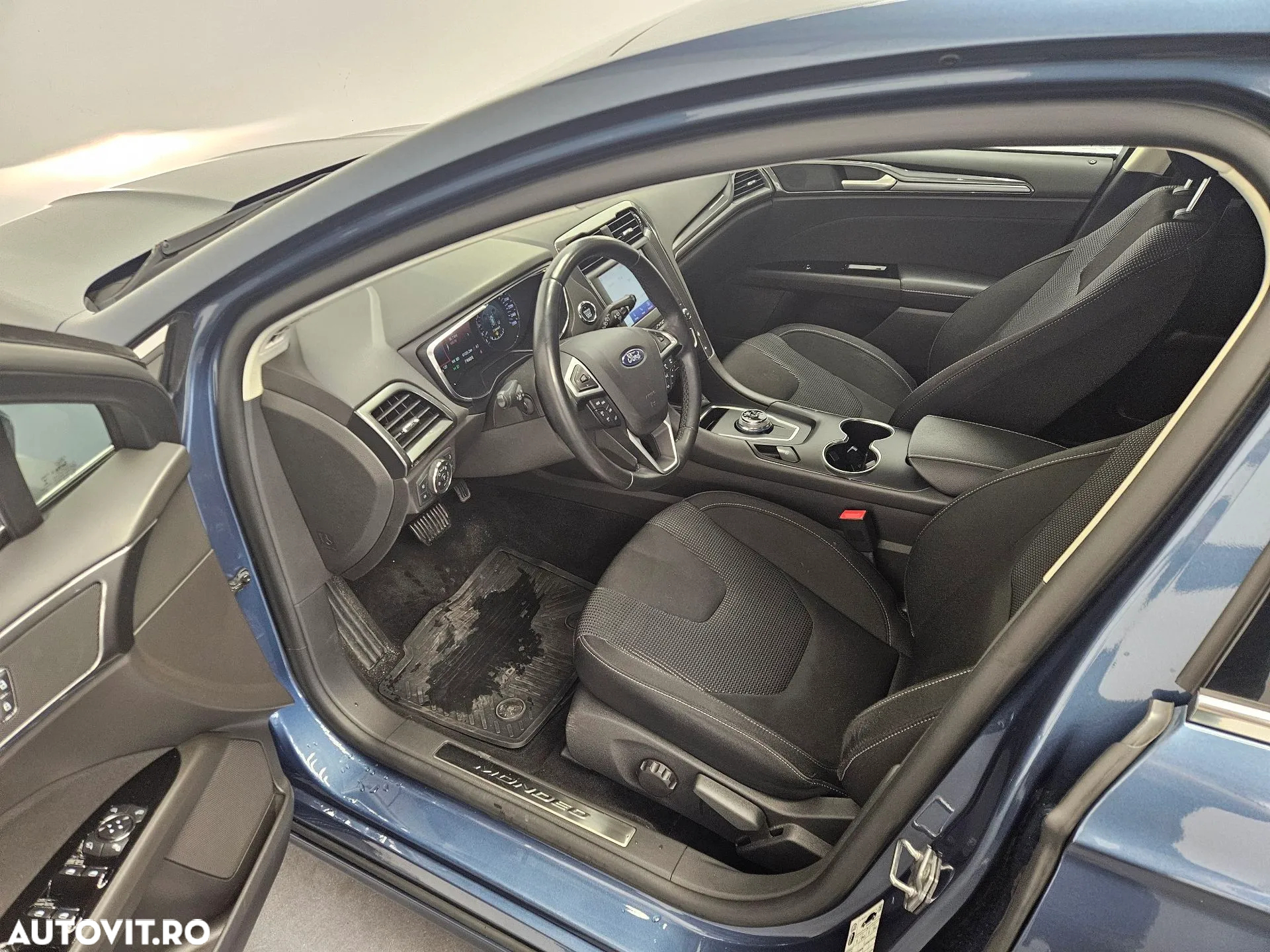 Ford Mondeo - 4