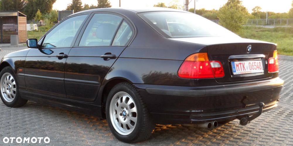 BMW Seria 3 - 10