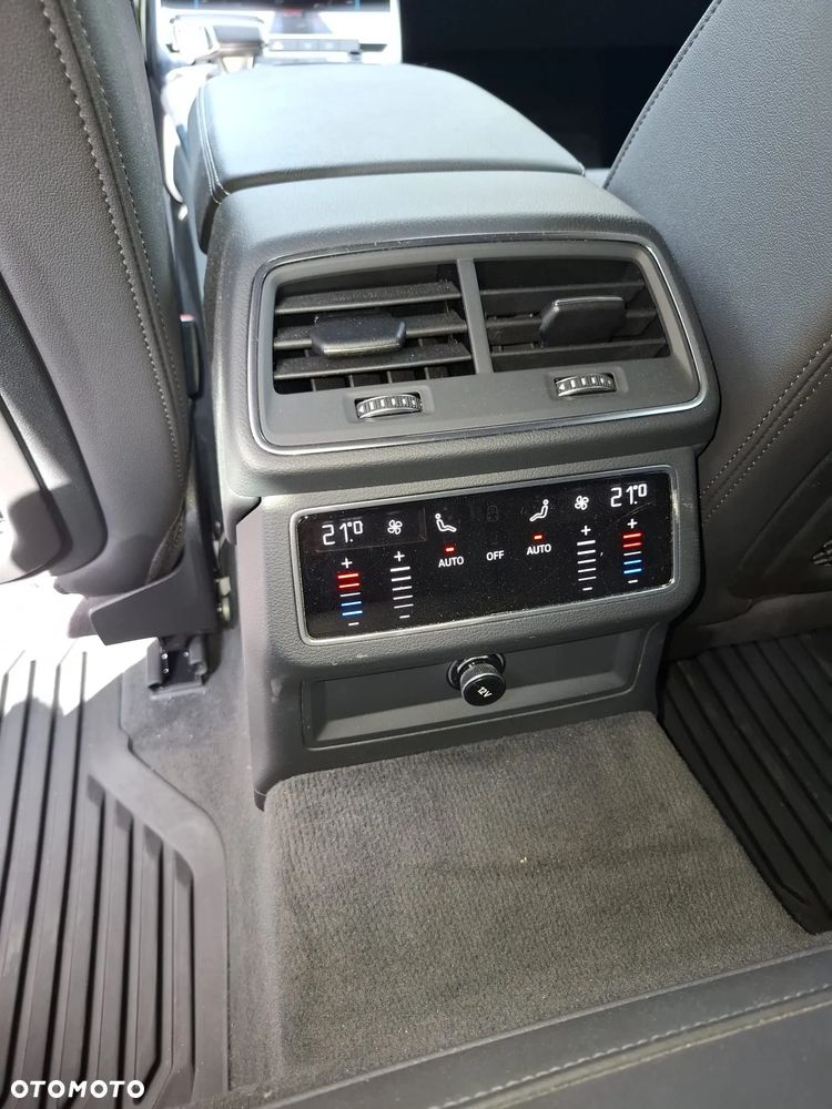 Audi A6 Avant - 14