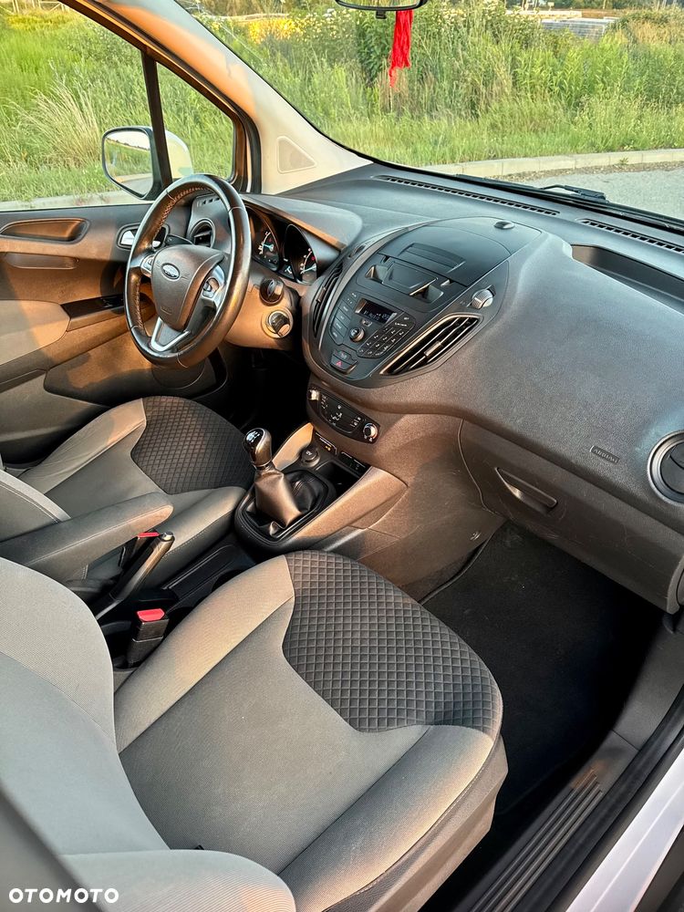 Ford Tourneo Courier 1.0 EcoBoost Trend - 8