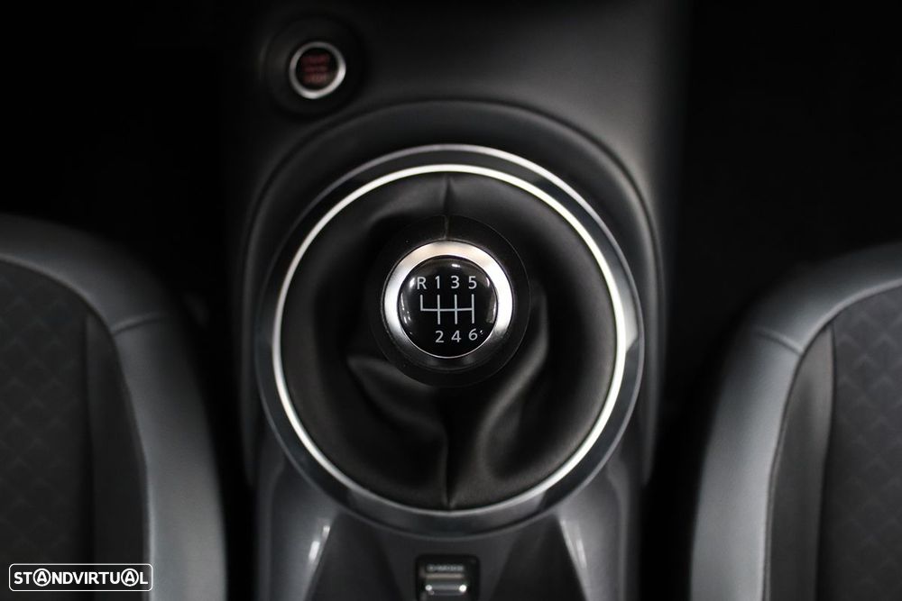 Nissan Juke 1.0 DIG-T N-Connecta - 14