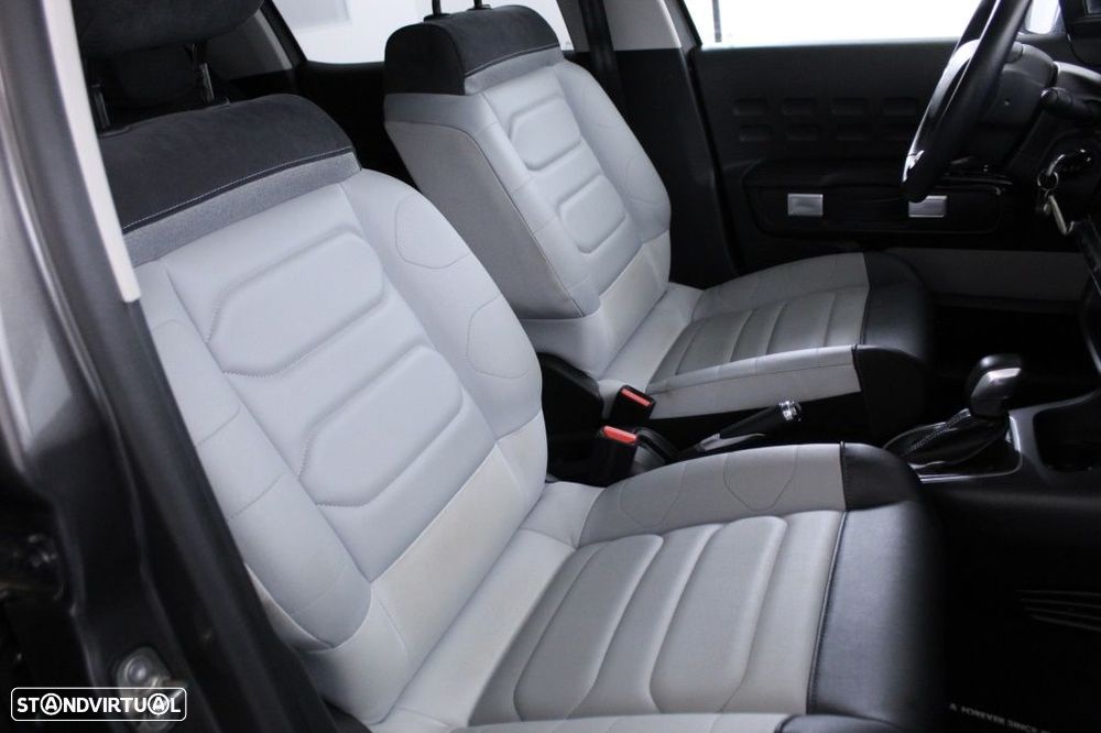 Citroën C3 1.2 PureTech Shine EAT6 - 14