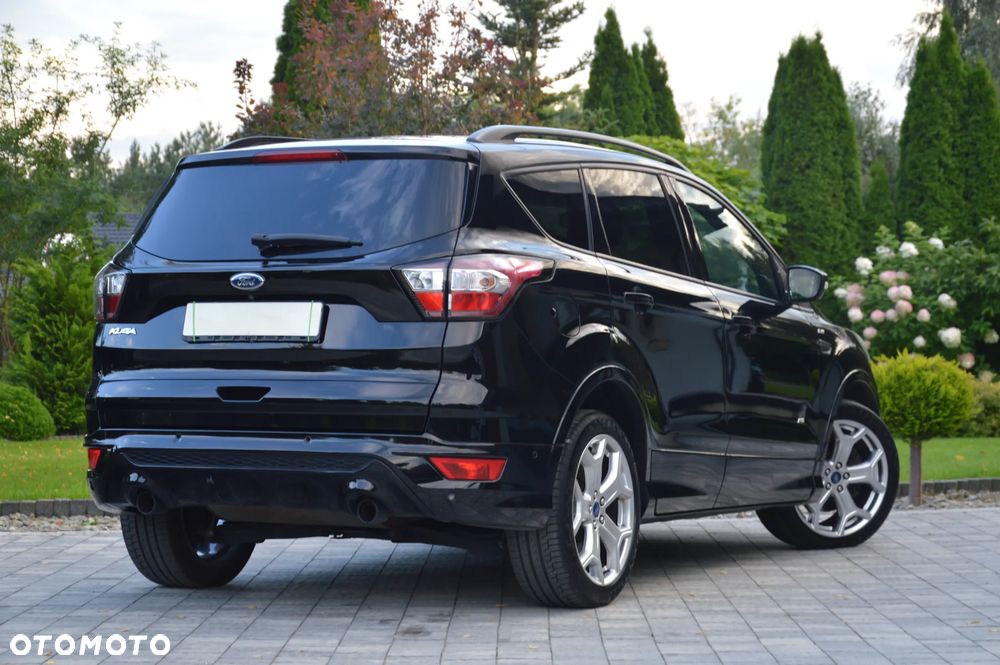 Ford Kuga 2.0 TDCi 4x4 ST-Line - 13