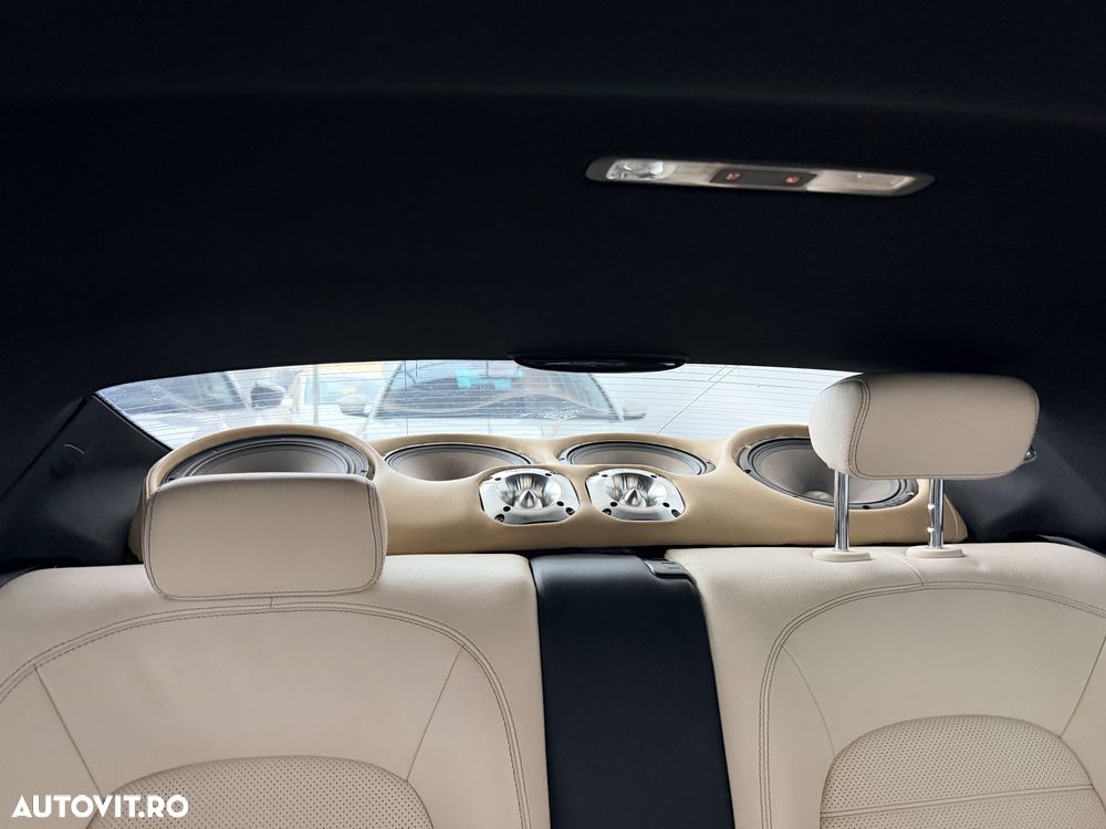 Mercedes-Benz C 180 9G-TRONIC AMG Line - 29