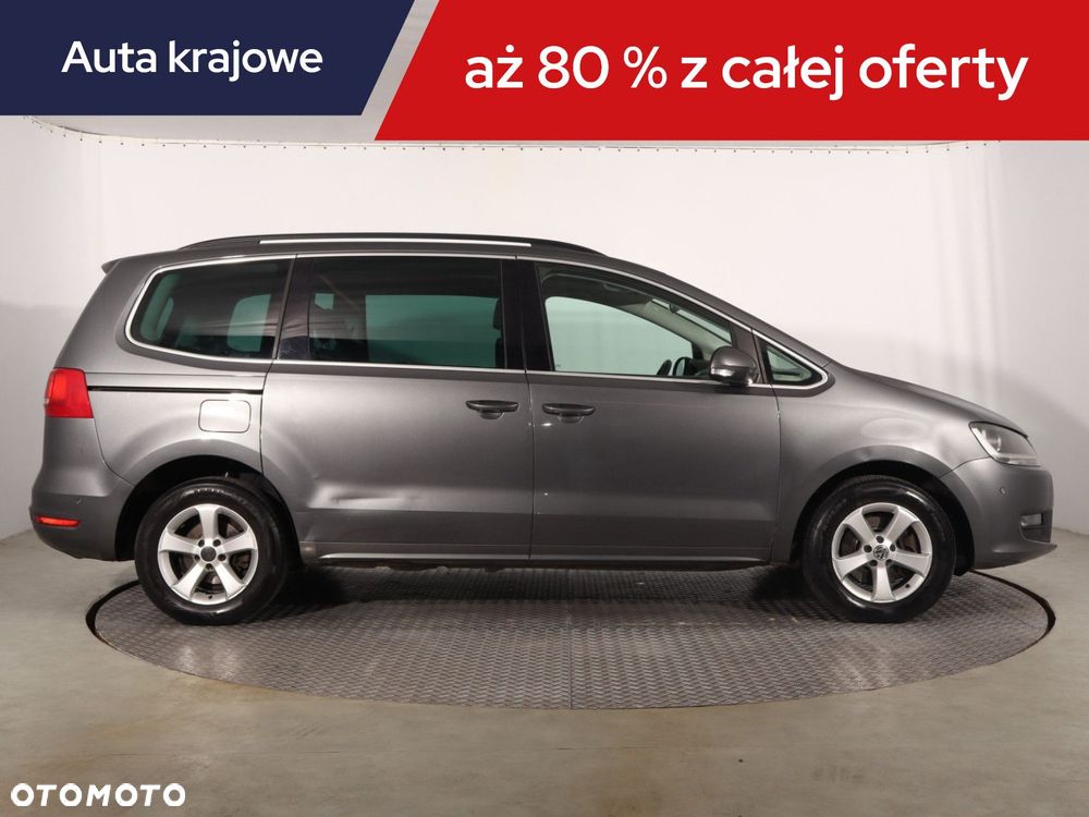 Volkswagen Sharan - 8