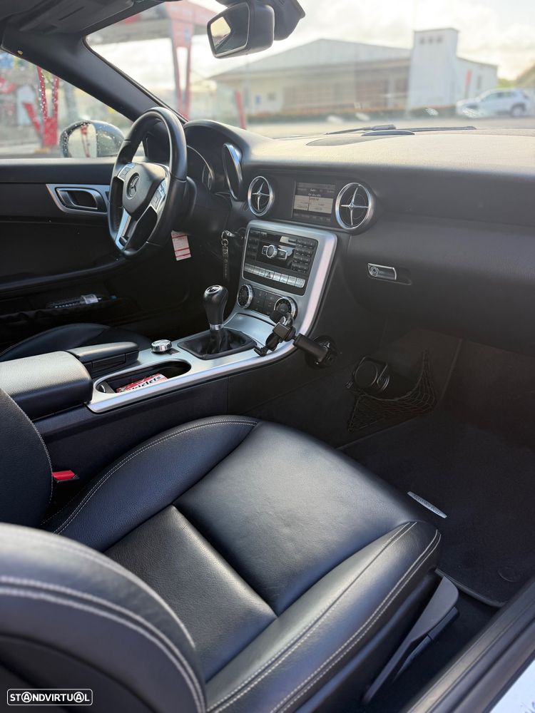 Mercedes-Benz SLK 200 - 9