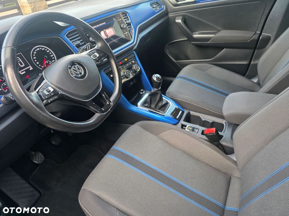 Volkswagen T-Roc - 24