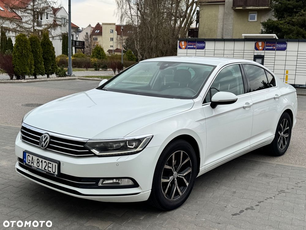 Volkswagen Passat 2.0 TDI BMT Comfortline - 13
