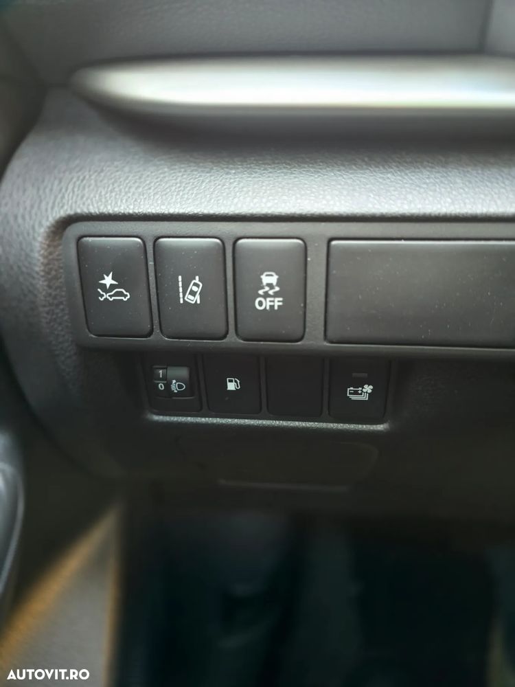 Mitsubishi Eclipse-Cross Plug-In Hybrid 4WD Select Black - 13