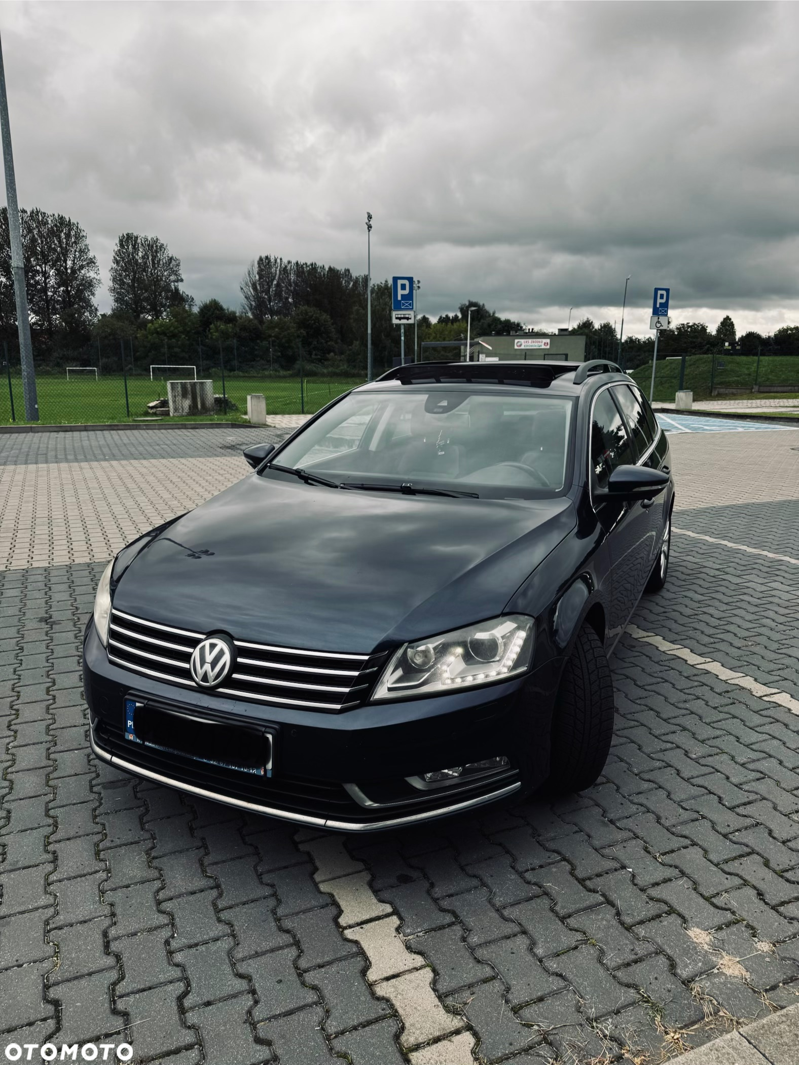 Volkswagen Passat Variant 2.0 TDI DSG BlueMotion Technology Highline - 5