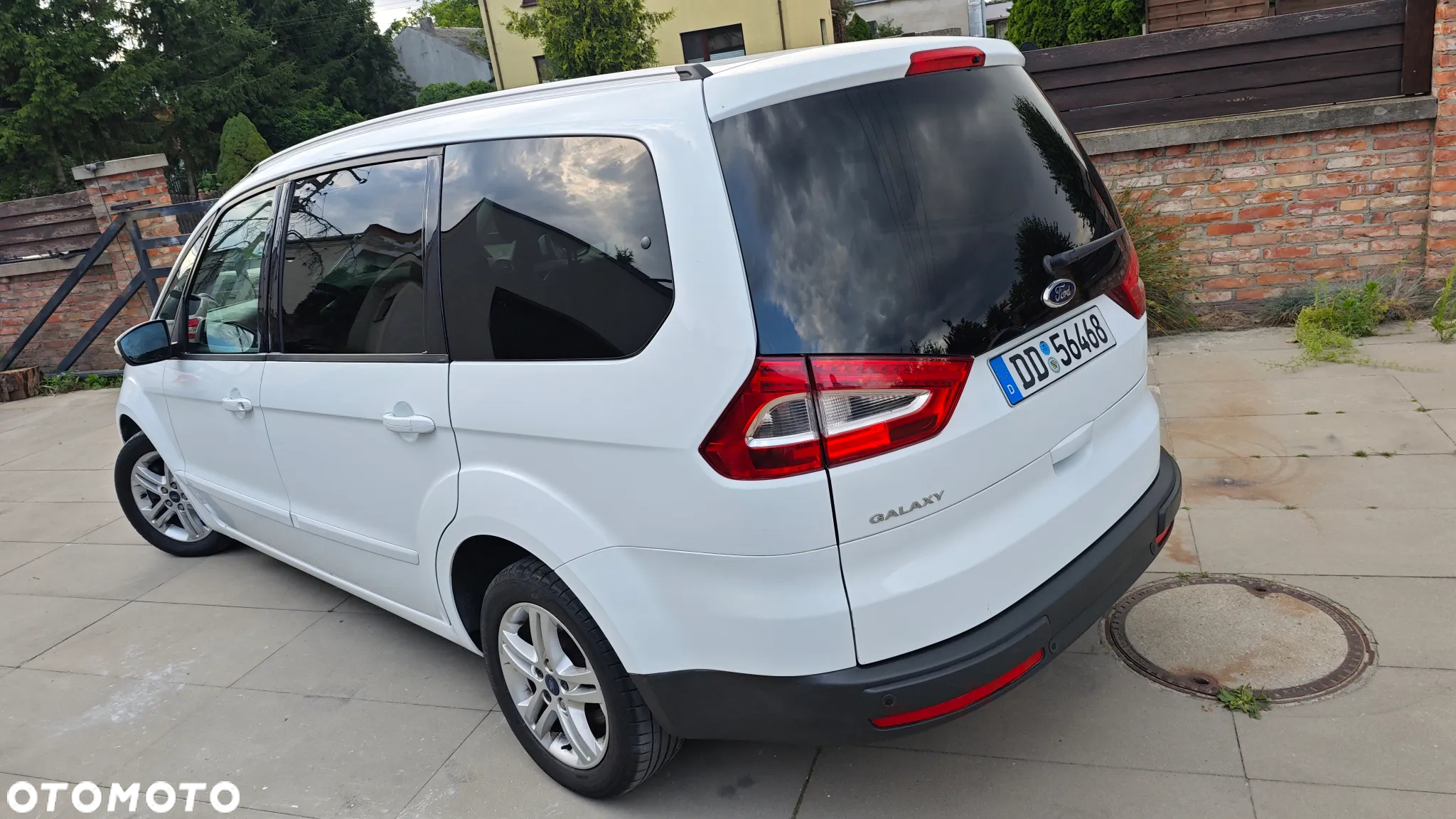 Ford Galaxy 2.0 TDCi Titanium - 35