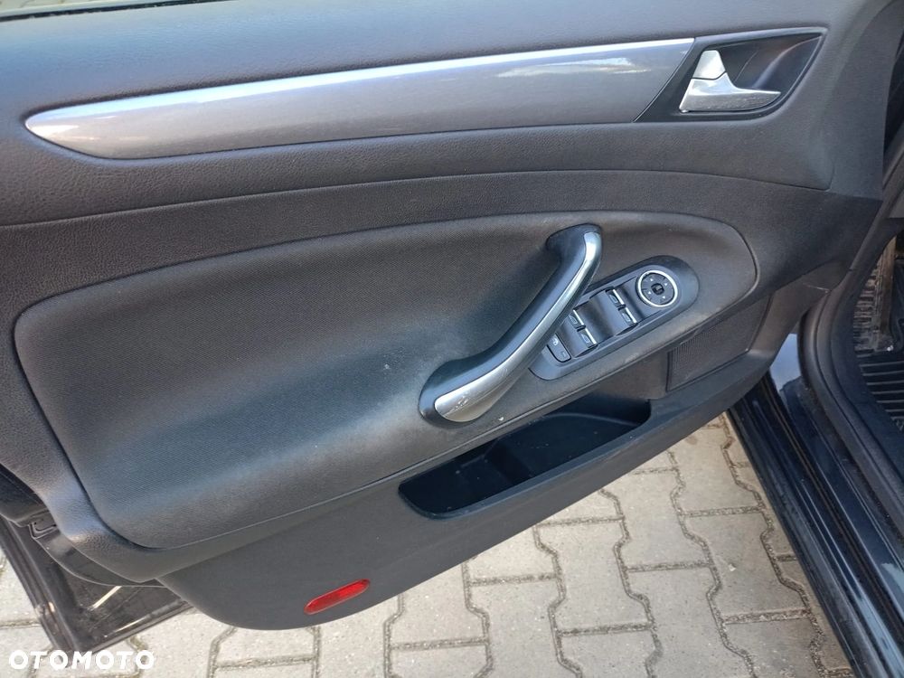 Ford Mondeo 1.6 Ambiente - 9