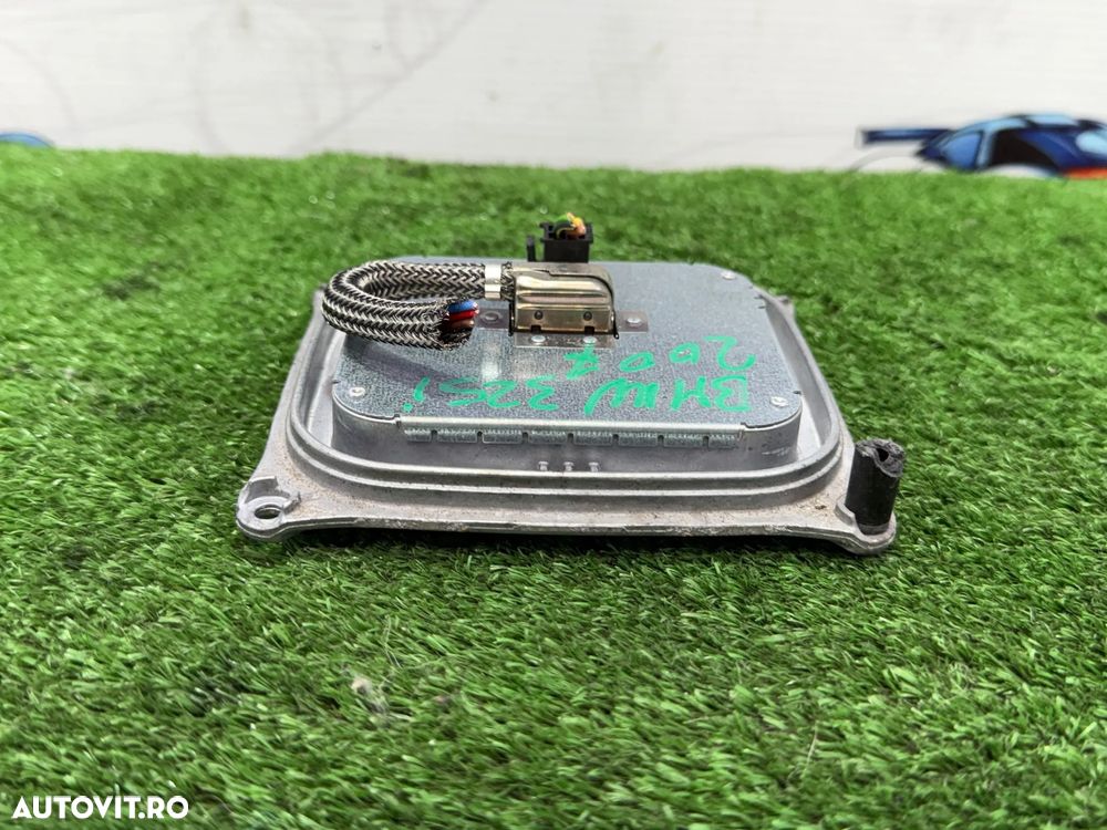 BLOC XENON BMW 325I SE SERIA 3 E93 3.0 BENZINA 2007 COD OEM 1307329153 2005-2013 - 2