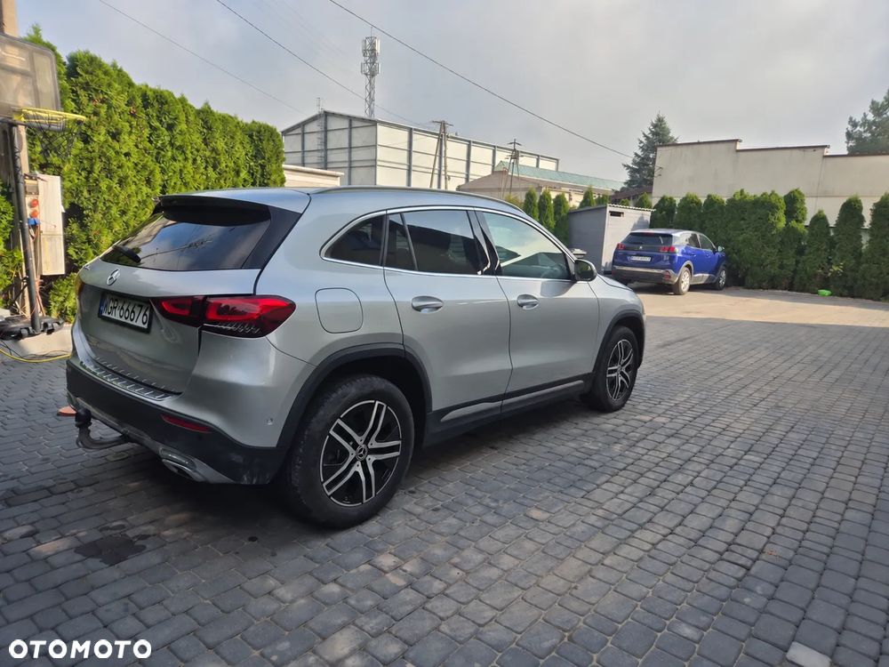 Mercedes-Benz GLA - 3