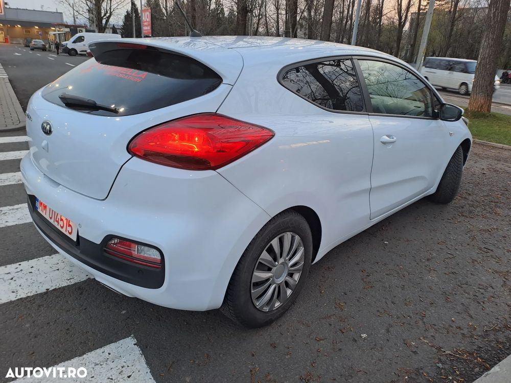 Kia Pro Ceed - 12