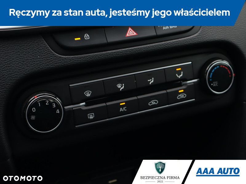 Kia Ceed - 16