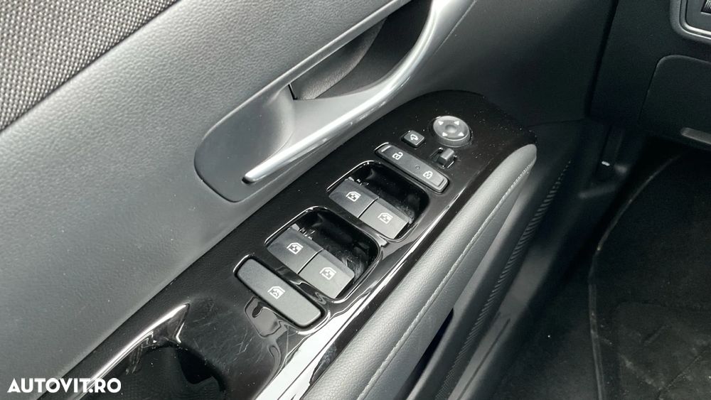 Hyundai Tucson PHEV 1.6 l 265 CP 4WD 6AT Luxury - 28