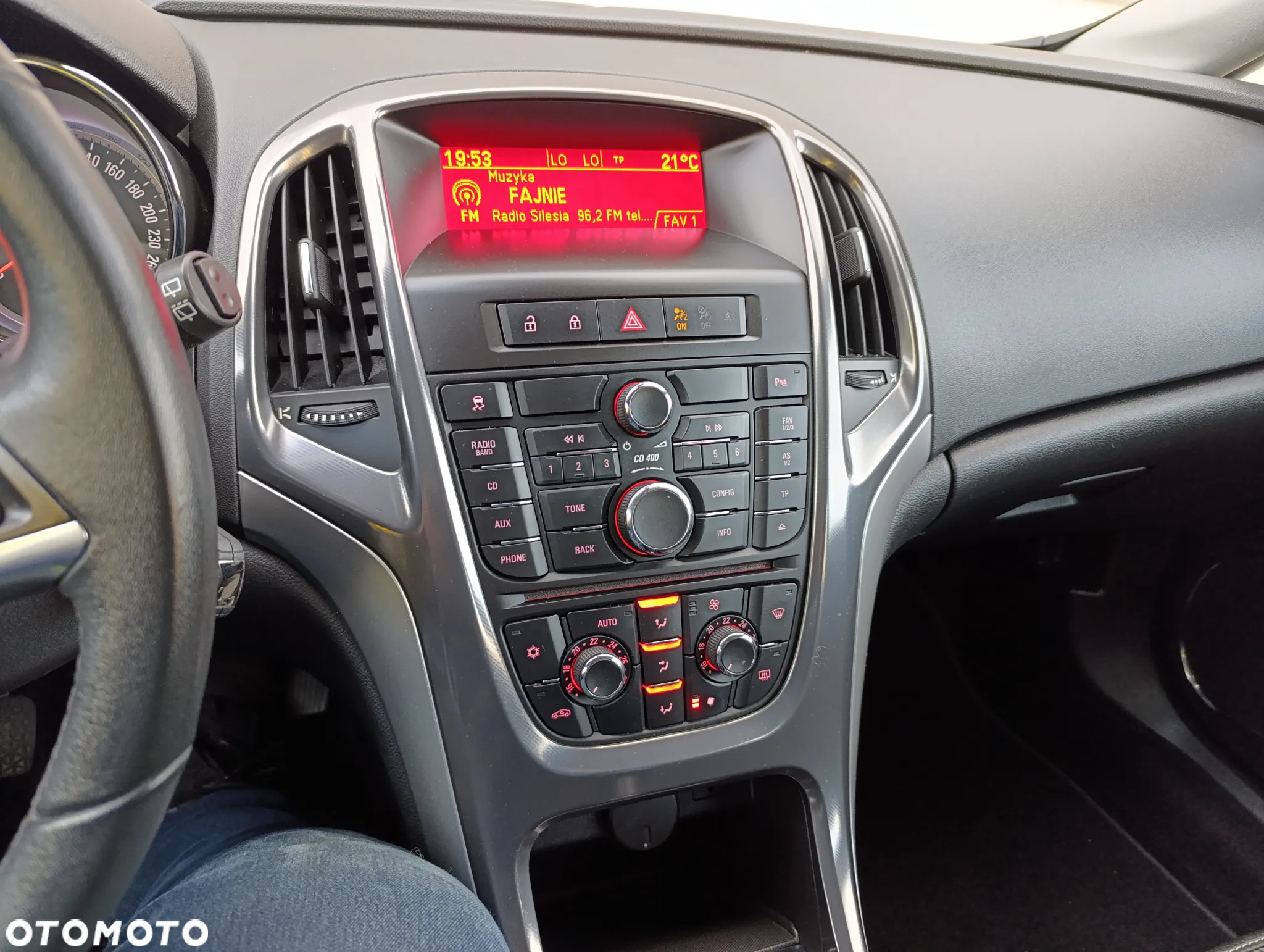 Opel Astra 1.4 Turbo Innovation - 22