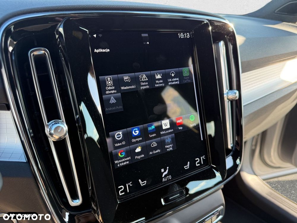 Volvo XC 40 - 29