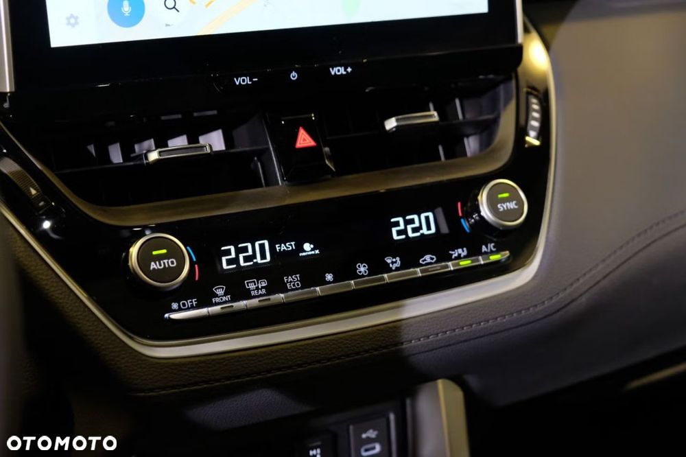 Toyota Corolla Cross 2.0 VVT-i 4x4 Style - 22