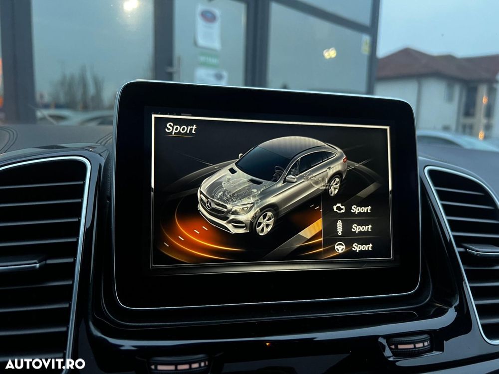 Mercedes-Benz GLE 350 d 4MATIC - 31