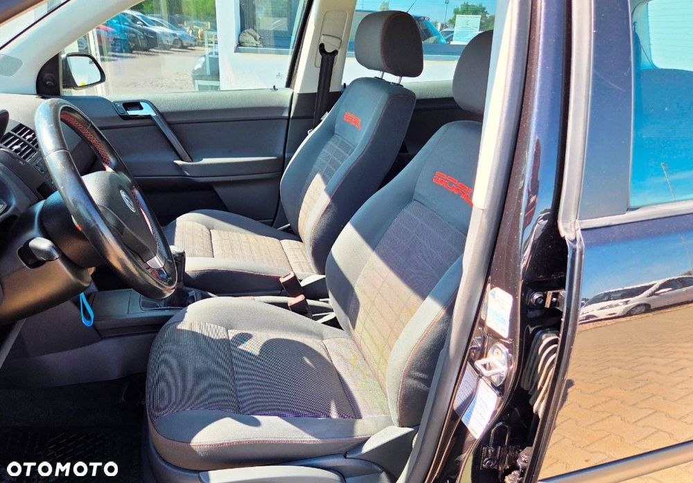 Volkswagen Polo - 6
