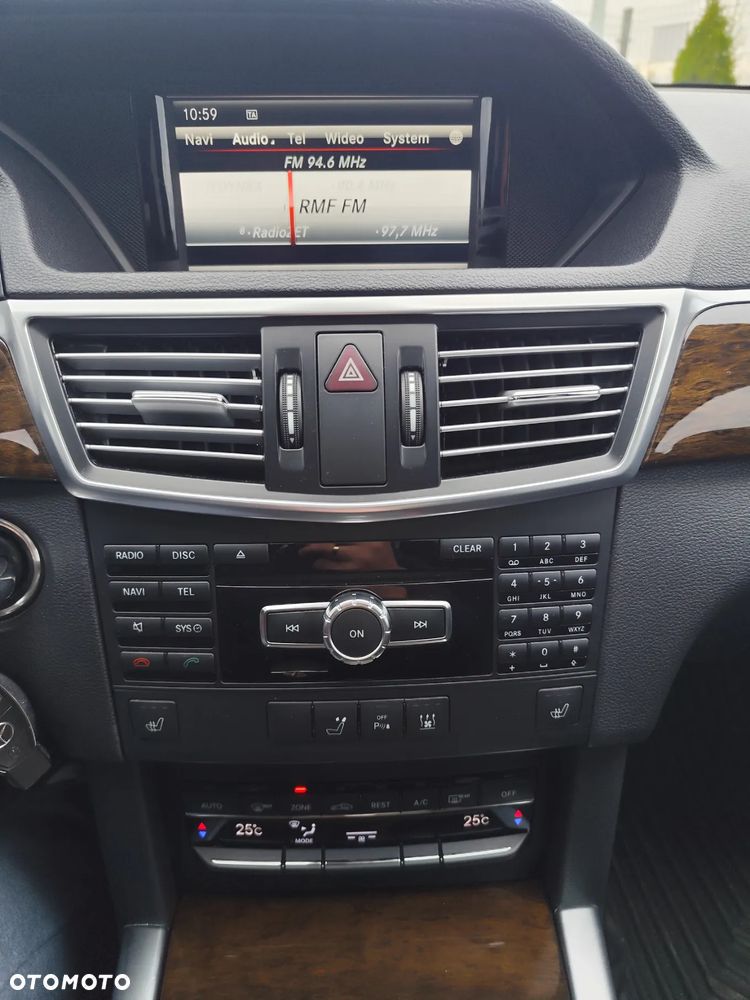 Mercedes-Benz Klasa E - 16