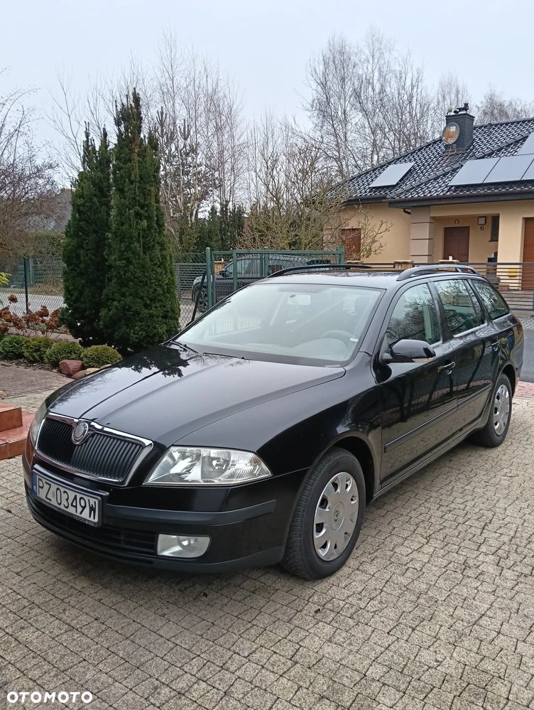 Skoda Octavia 1.8 TSI Ambiente - 2