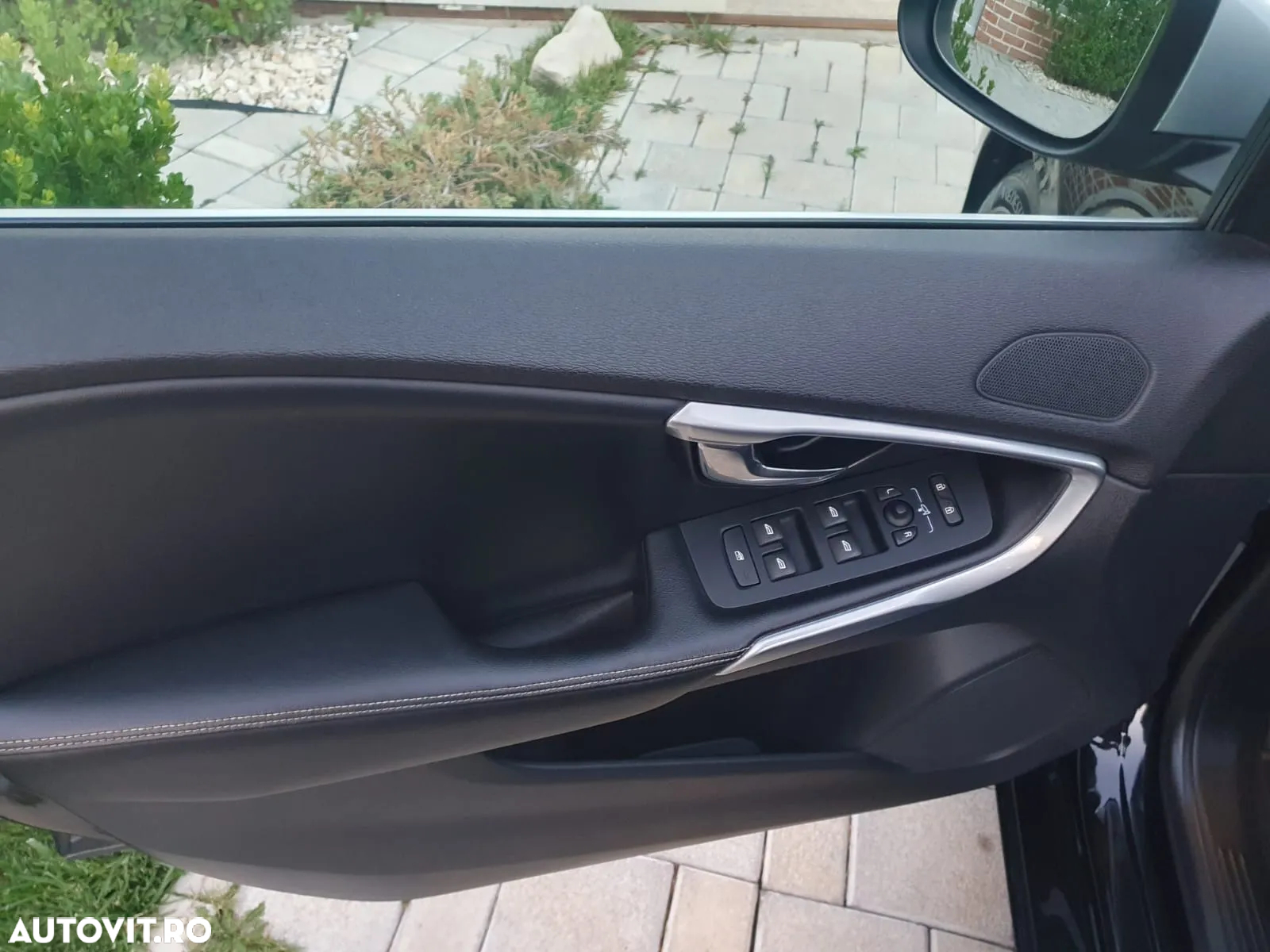 Volvo V40 D4 Rdesign - 16