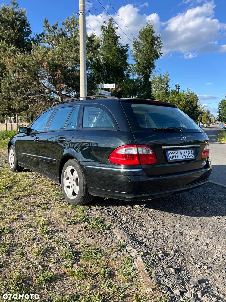 Mercedes-Benz Klasa E 320 4-Matic T Avantgarde - 7