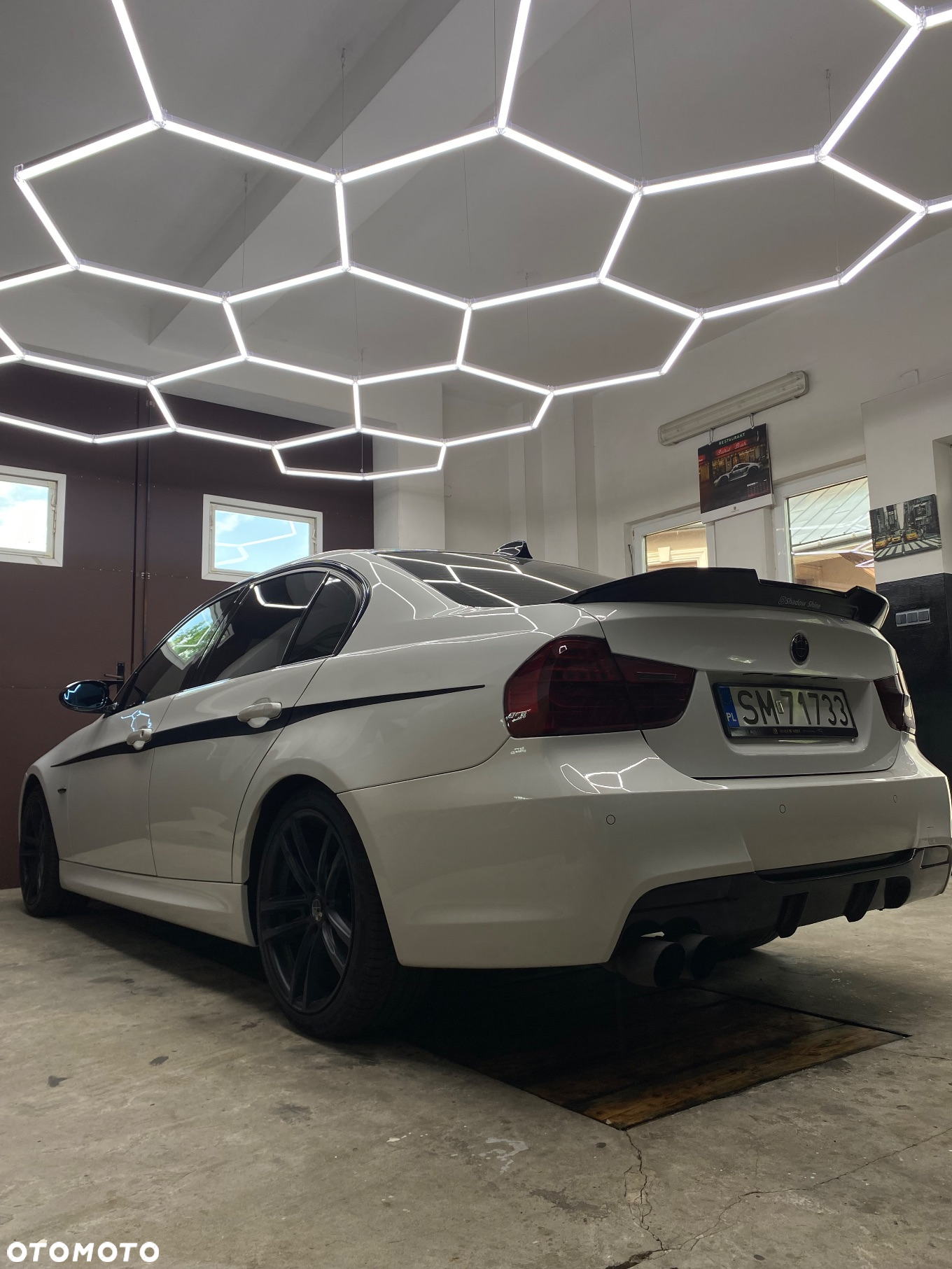 BMW Seria 3 318i - 3