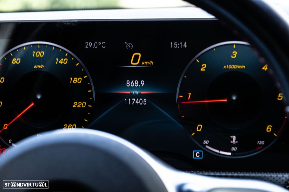 Mercedes-Benz A 180 d AMG Line - 20