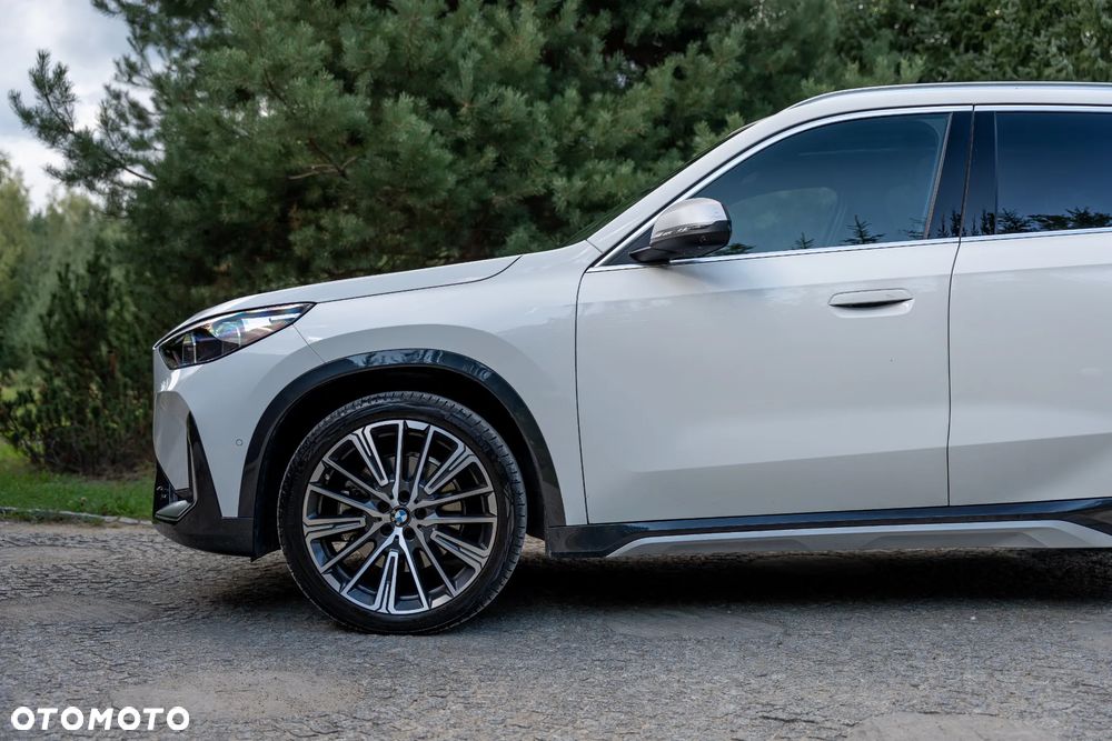 BMW X1 xDrive25i xLine sport - 9