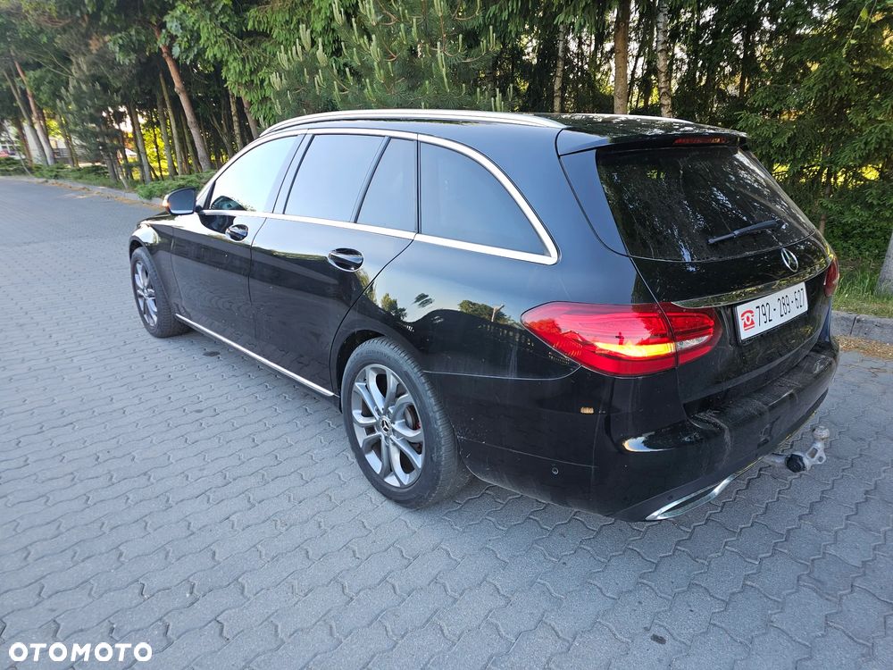Mercedes-Benz Klasa C 200 d 9G-TRONIC Avantgarde - 3