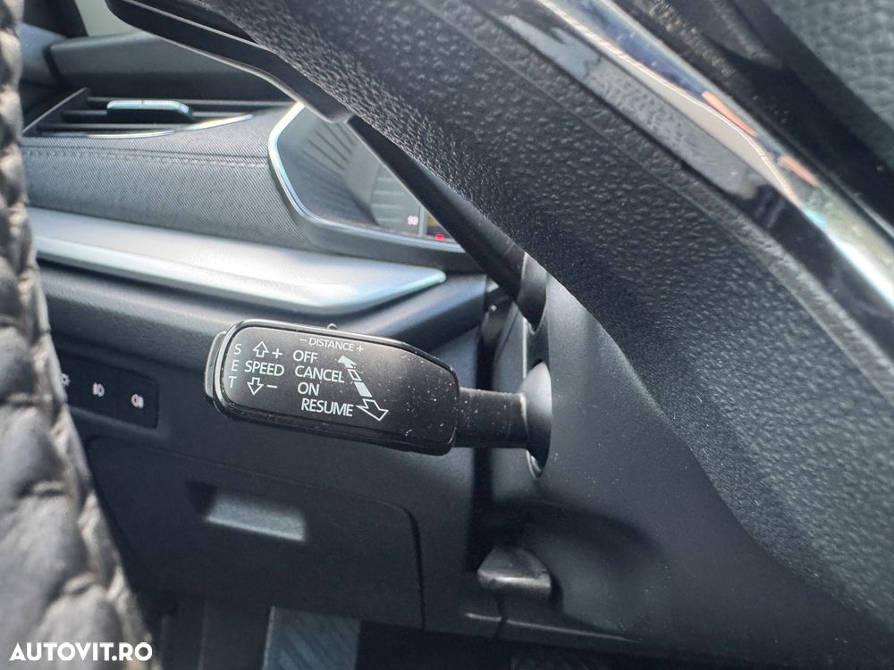 Skoda Octavia 2.0 TDI DSG Style - 13