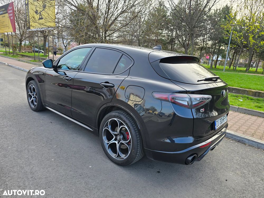 Alfa Romeo Stelvio 2.0 Turbo 16V AT8-Q4 Veloce - 7
