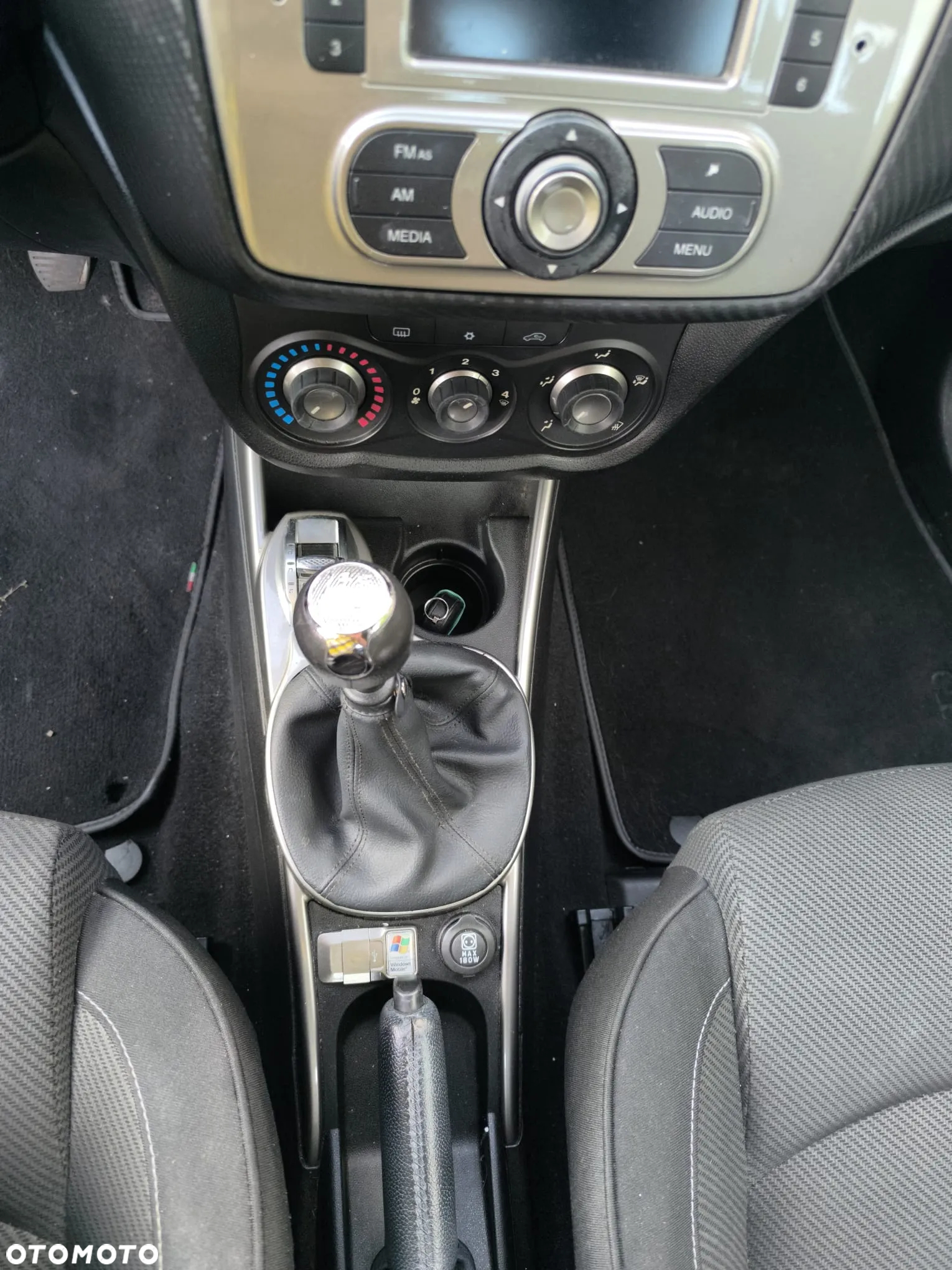 Alfa Romeo Mito 1.4 16V - 9