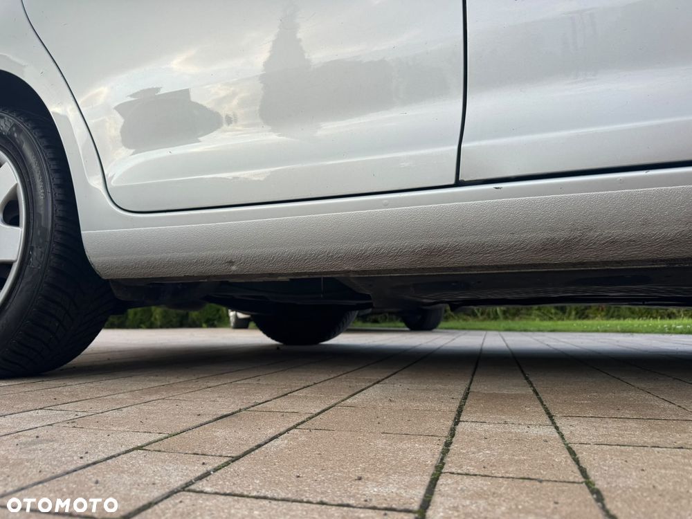 Volkswagen Golf 1.9 TDI DPF Comfortline - 13