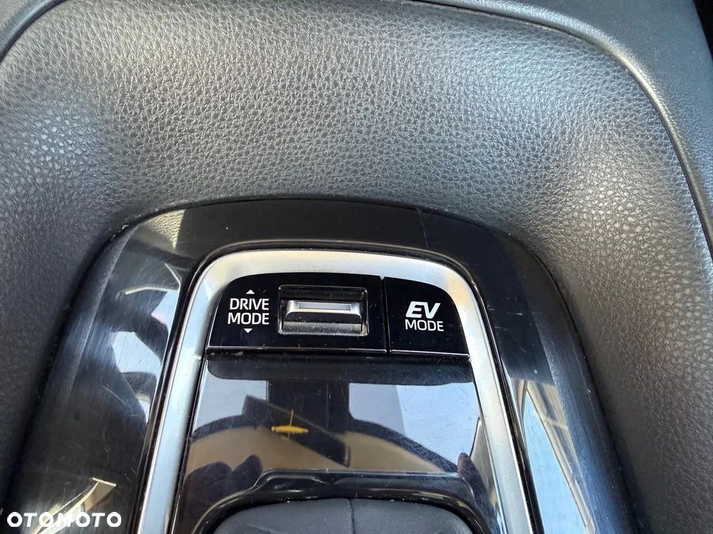 Toyota Corolla 1.8 Hybrid GPF Comfort - 35