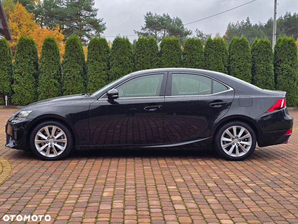 Lexus IS 200t / 300 Prestige - 6