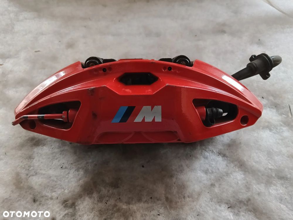BMW G30 G20 G01 G02 X3 X4 G30 M-PAKIET ZACISK PRAWY PRZÓD KLOCKI 348 - 1