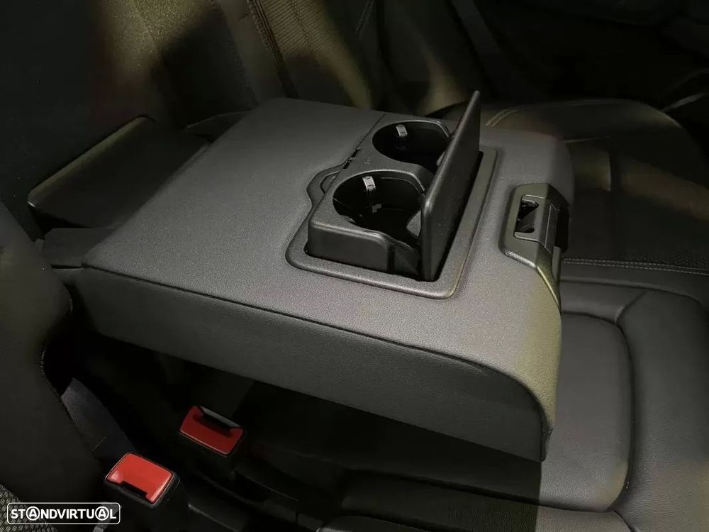 Audi Q5 Sportback 50 TFSIe quattro S tronic S line — fotografia 19