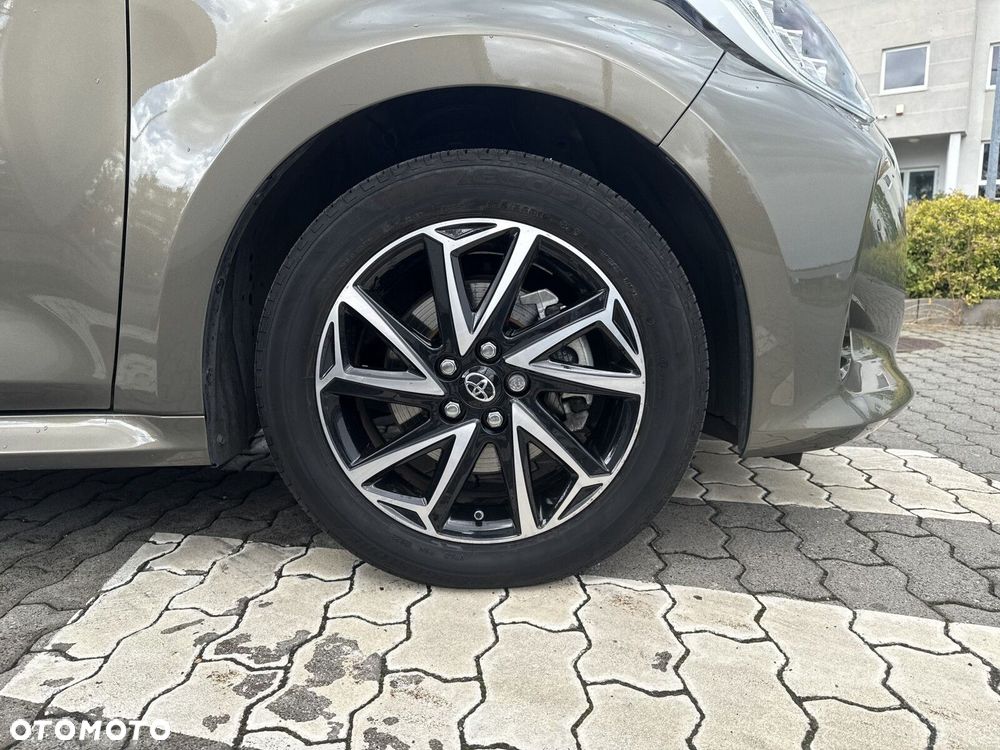 Toyota Yaris - 35