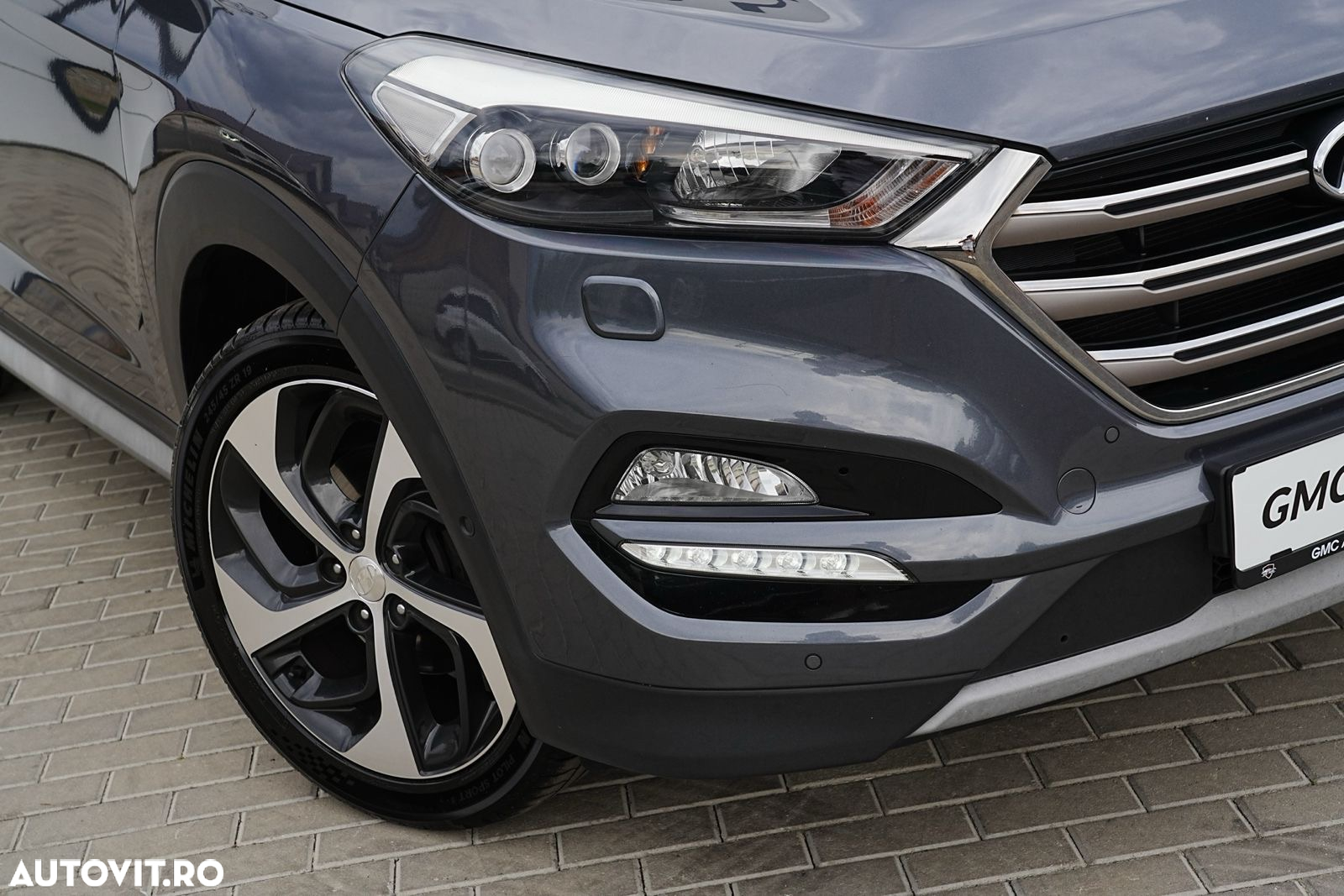 Hyundai Tucson blue 1.7 CRDi 2WD DCT Premium - 27